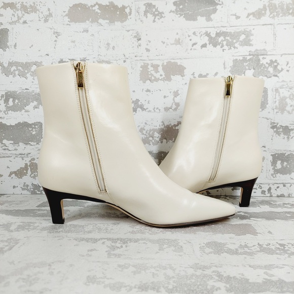 Nordstrom Arazio Kitten Heel White Cream Leather Ankle Booties Size 9 - Picture 7 of 13